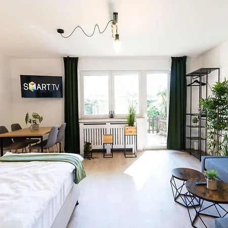 Aparthotel Livesto Easycity - Im Herzen Von Am Hbf, Messe, Fom